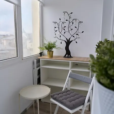 Domenii Market Бухарест