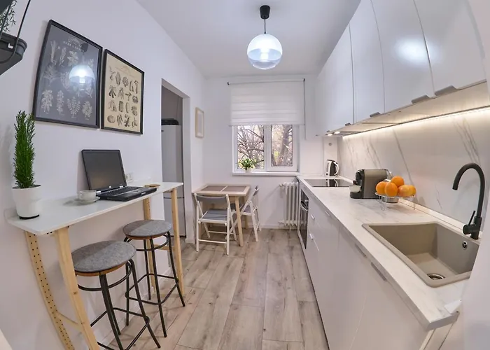 Domenii Market شقة بوخارست