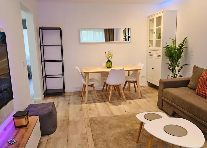 Domenii Market 公寓 *