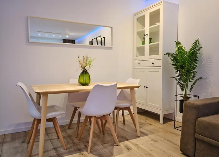 Domenii Market 公寓 *